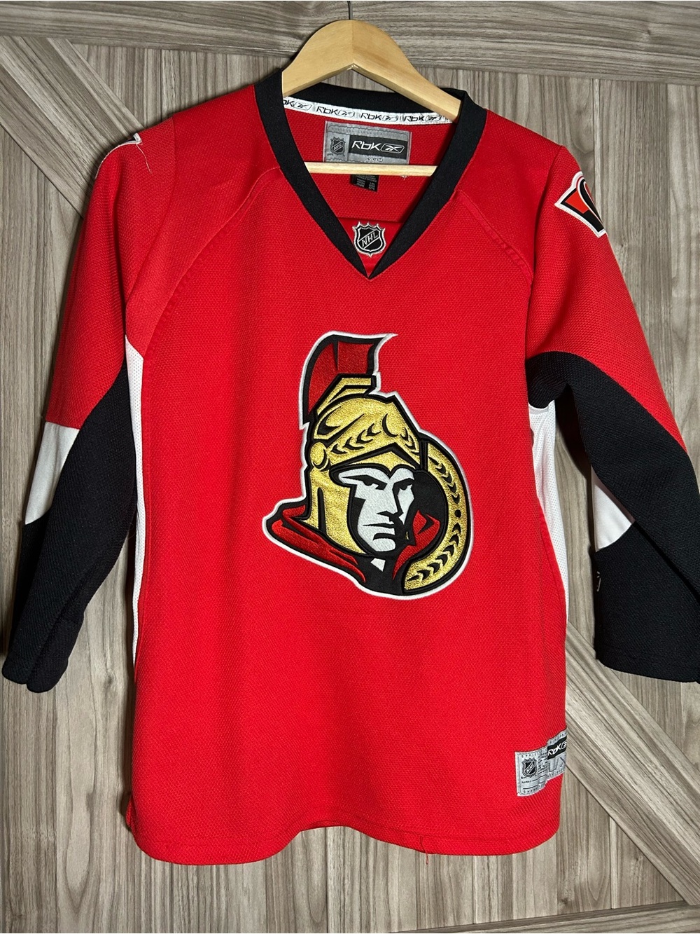 Reebok Kids' Red, Black & White Ottawa Senators Hockey Jersey with Gold Crest